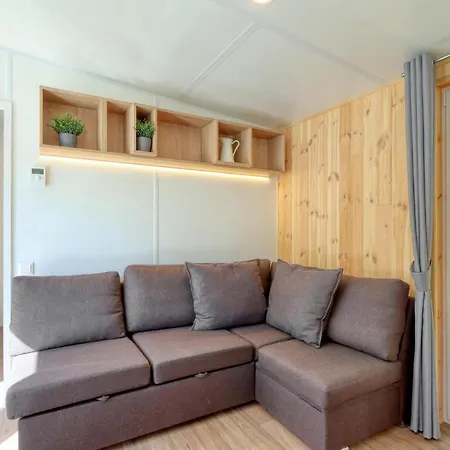 Dom wakacyjny Tiny Haus 60 Am Brombachsee *